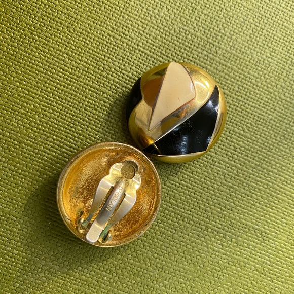 D’Orlan vintage gold clip-on earrings - Picture 2 of 4